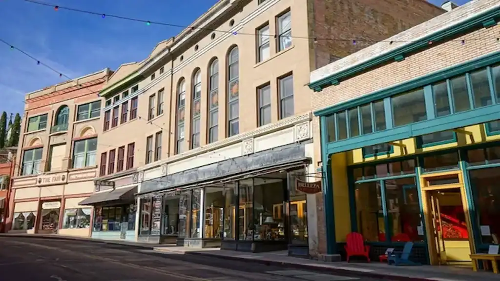 Things to do in Bisbee, historic town center