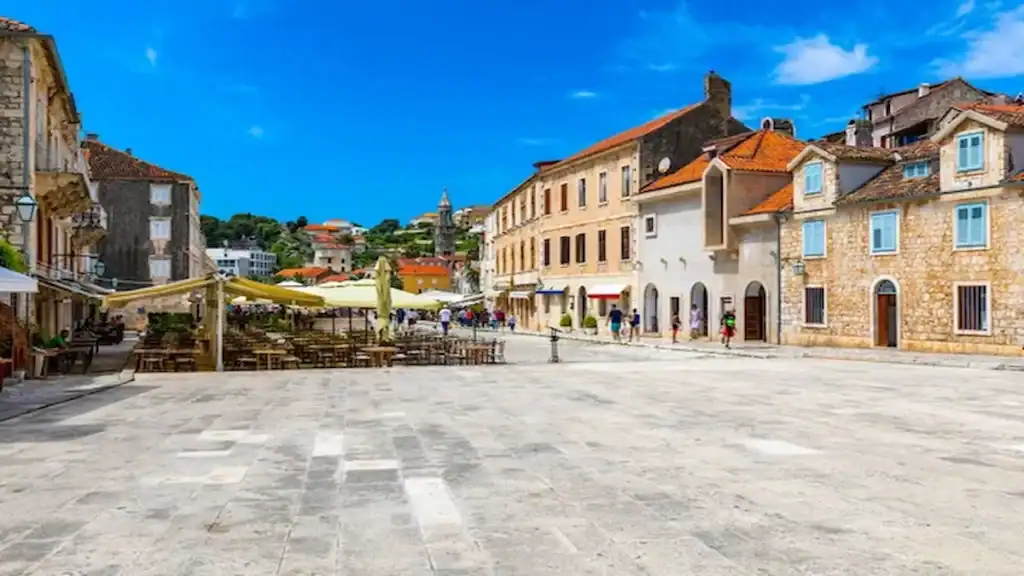 Things to do In Hvar, main square