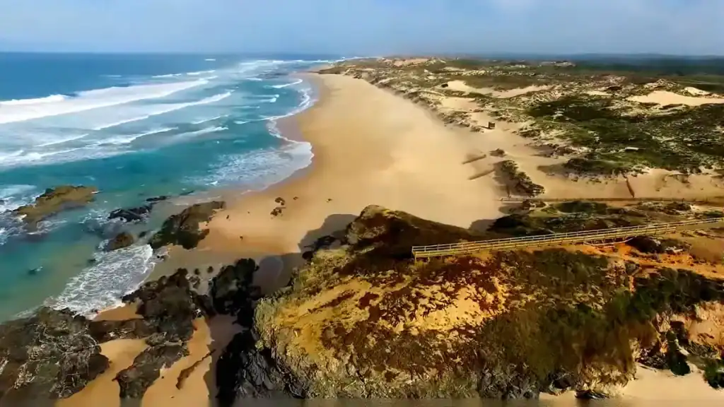 Dramatic Malhao beach coastline near Milfontes how many days to explore wild shores