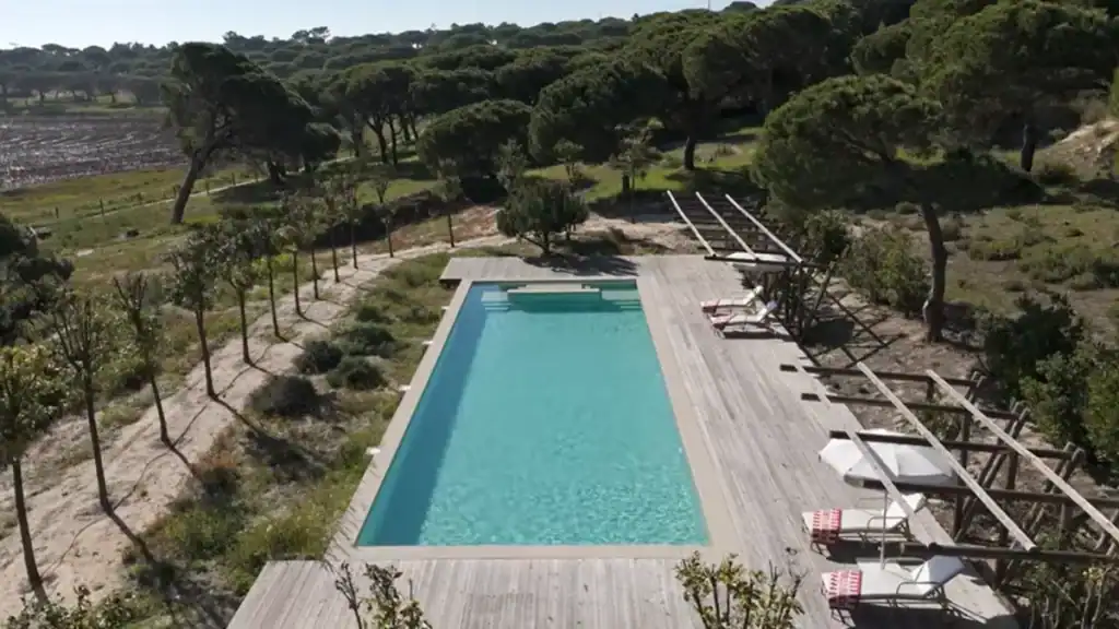 melides Hotel Vermelho pool