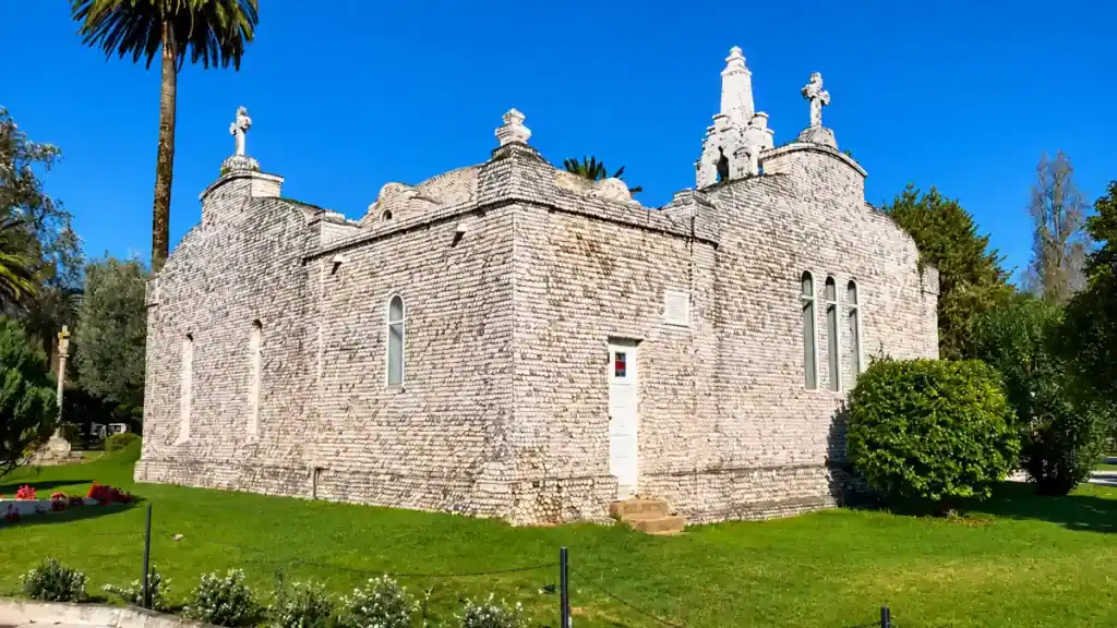 Ermida da Toxa chapel covered in scallop shells on La Toja island, O Grove and La Toja, Galicia