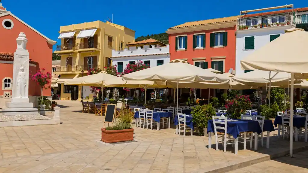 Gaios tavernas rank among the best things to do in Paxos.
